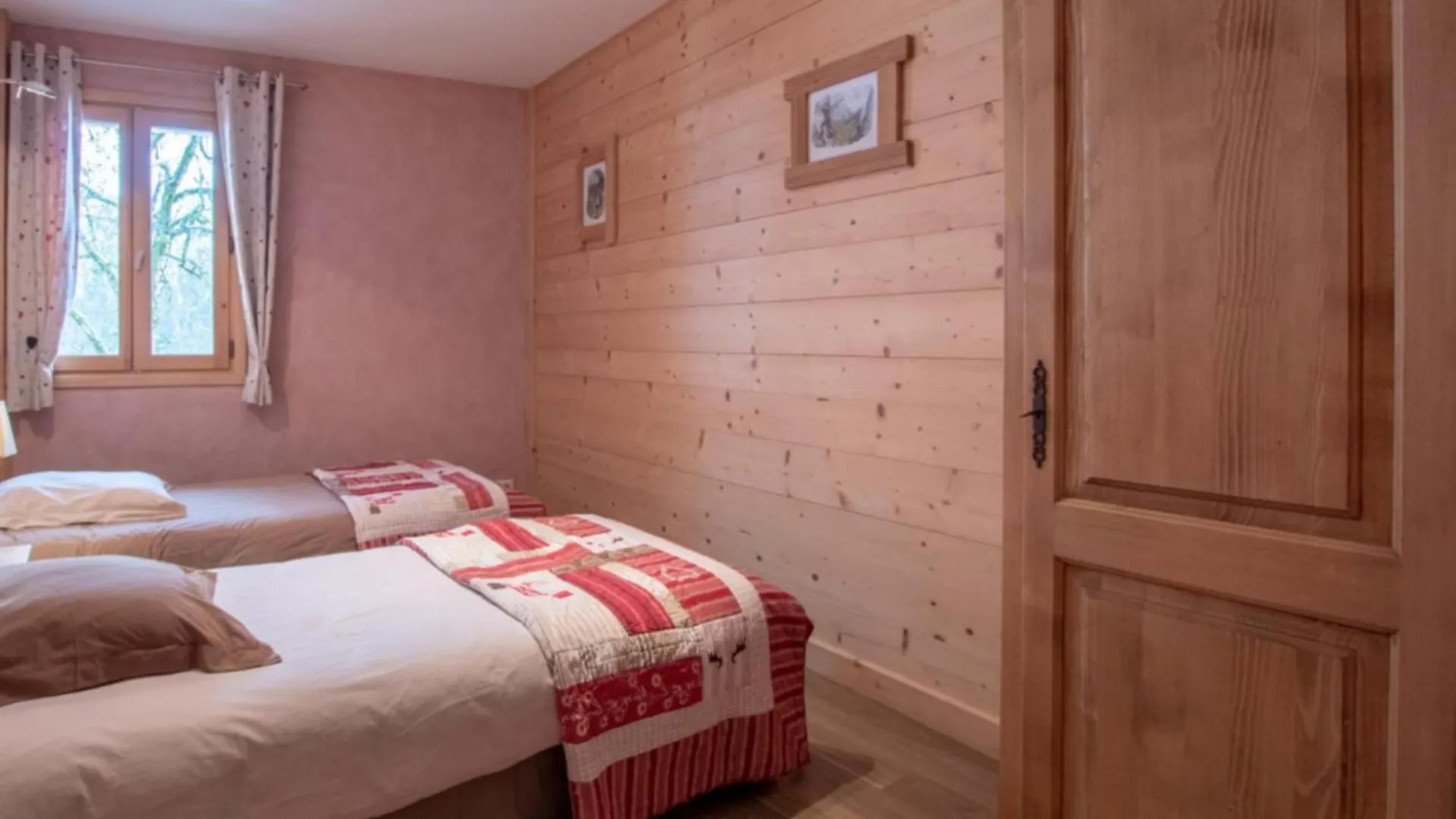 Ferme Le Coup D'Oeil Apartment Taninges